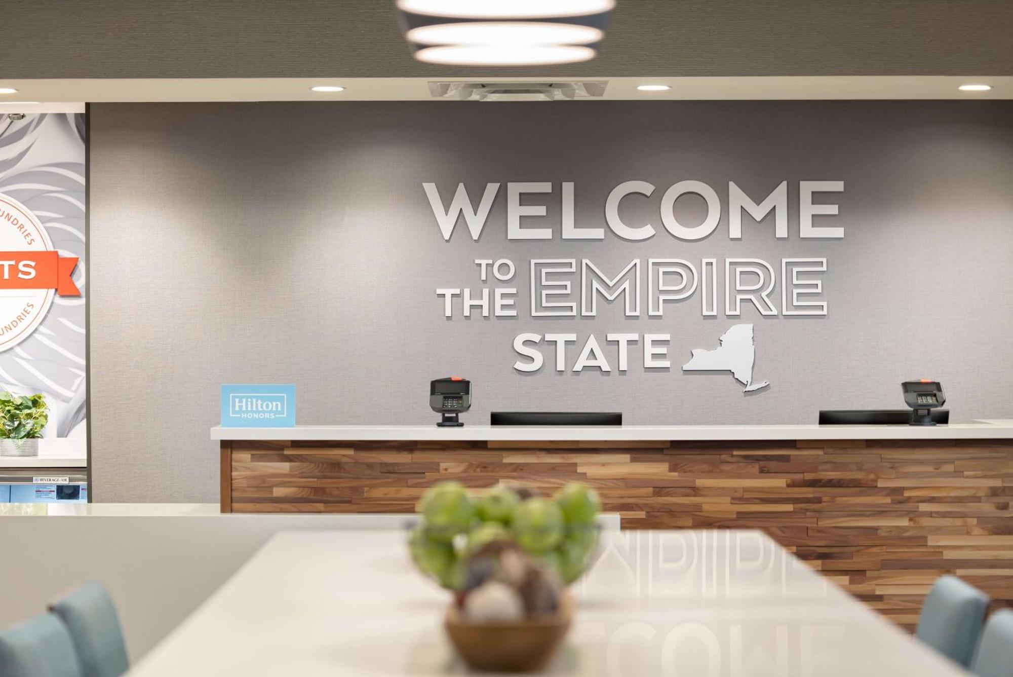 Hampton Inn ホーネル エクステリア 写真
