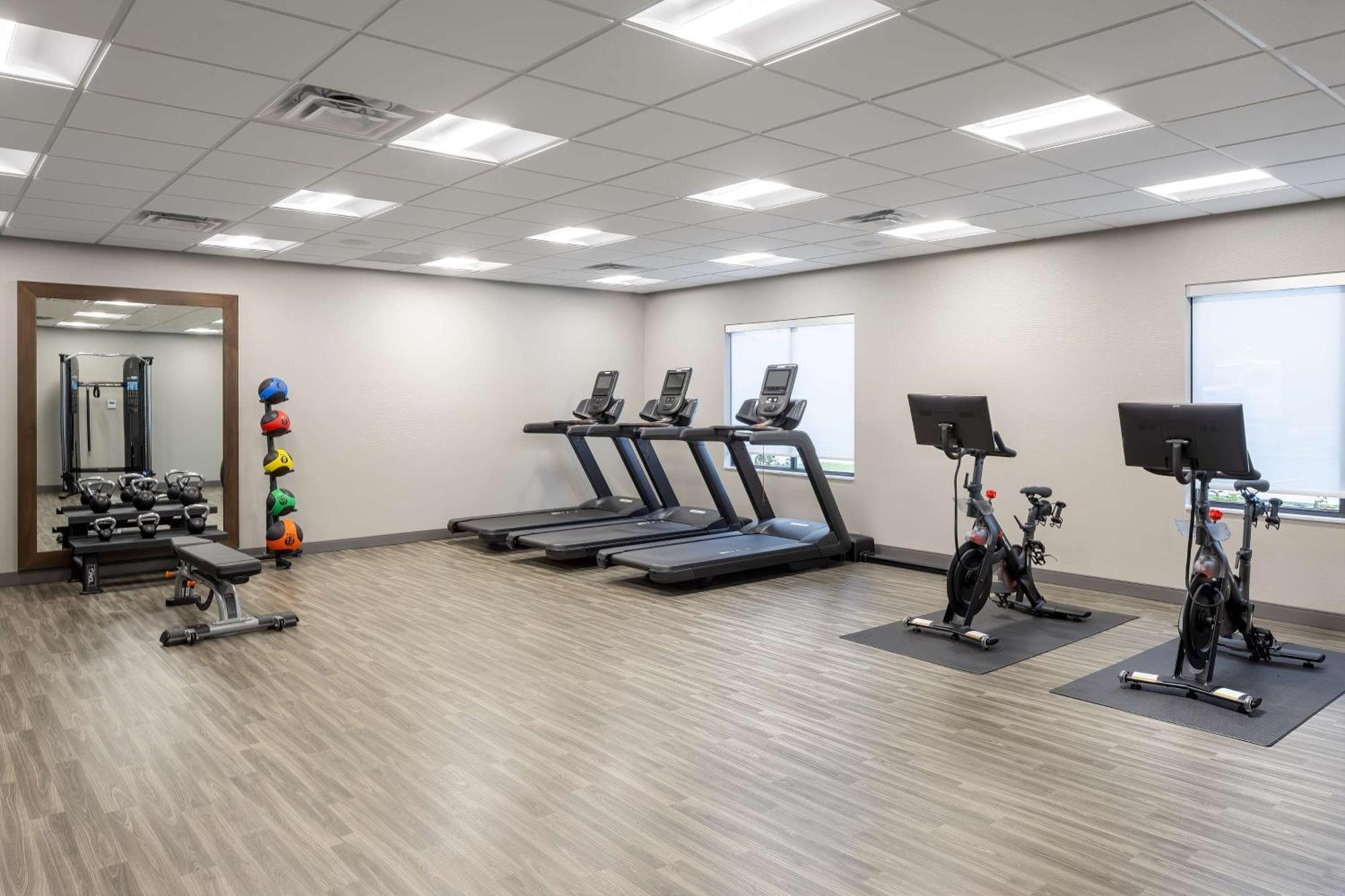 Hampton Inn ホーネル エクステリア 写真