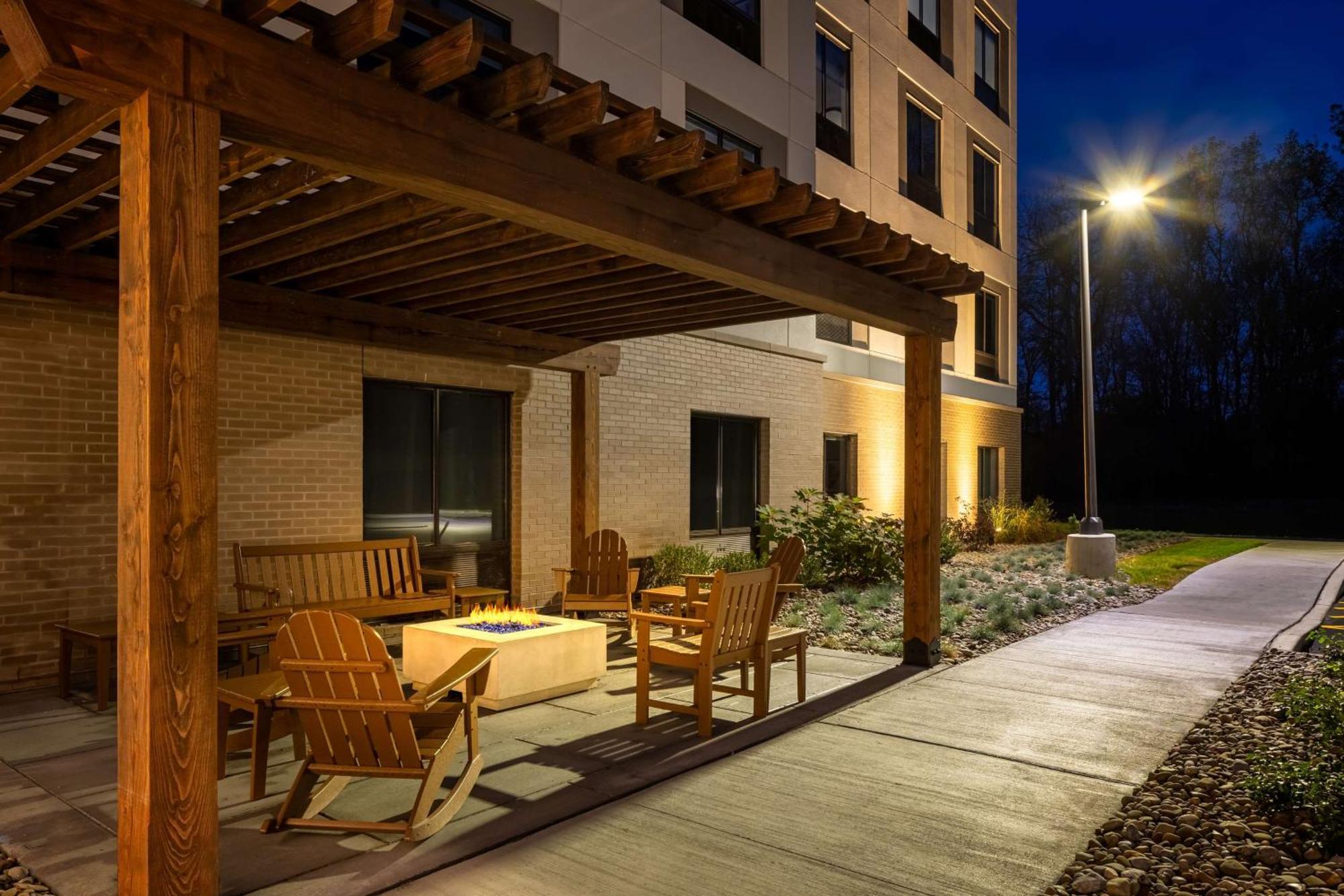 Hampton Inn ホーネル エクステリア 写真
